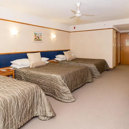 Distinction Hamilton Hotel & Conference Centre-2